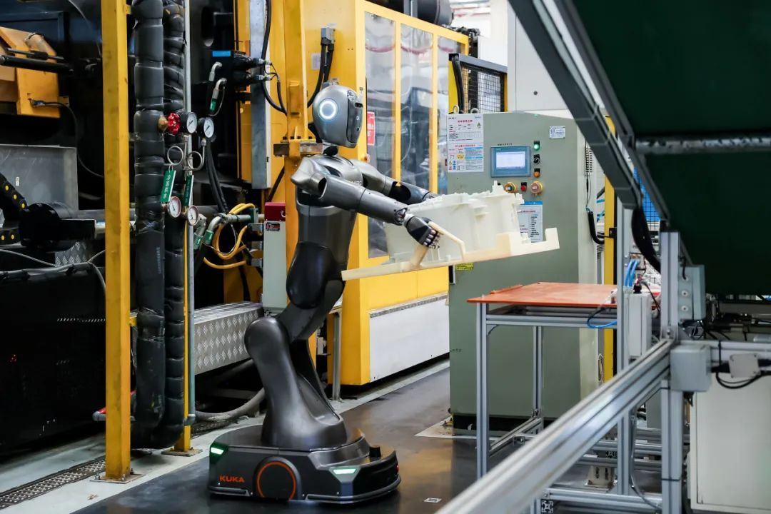 首個智能體工廠獲世界紀錄認證，美的引領智能制造范式躍遷